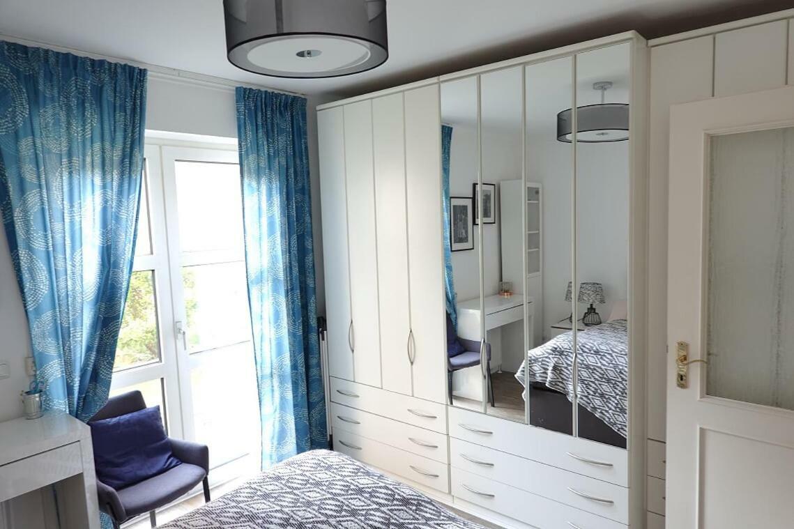 Ruhige Ferienwohnung Mitten In วิสบาเดน ภายนอก รูปภาพ